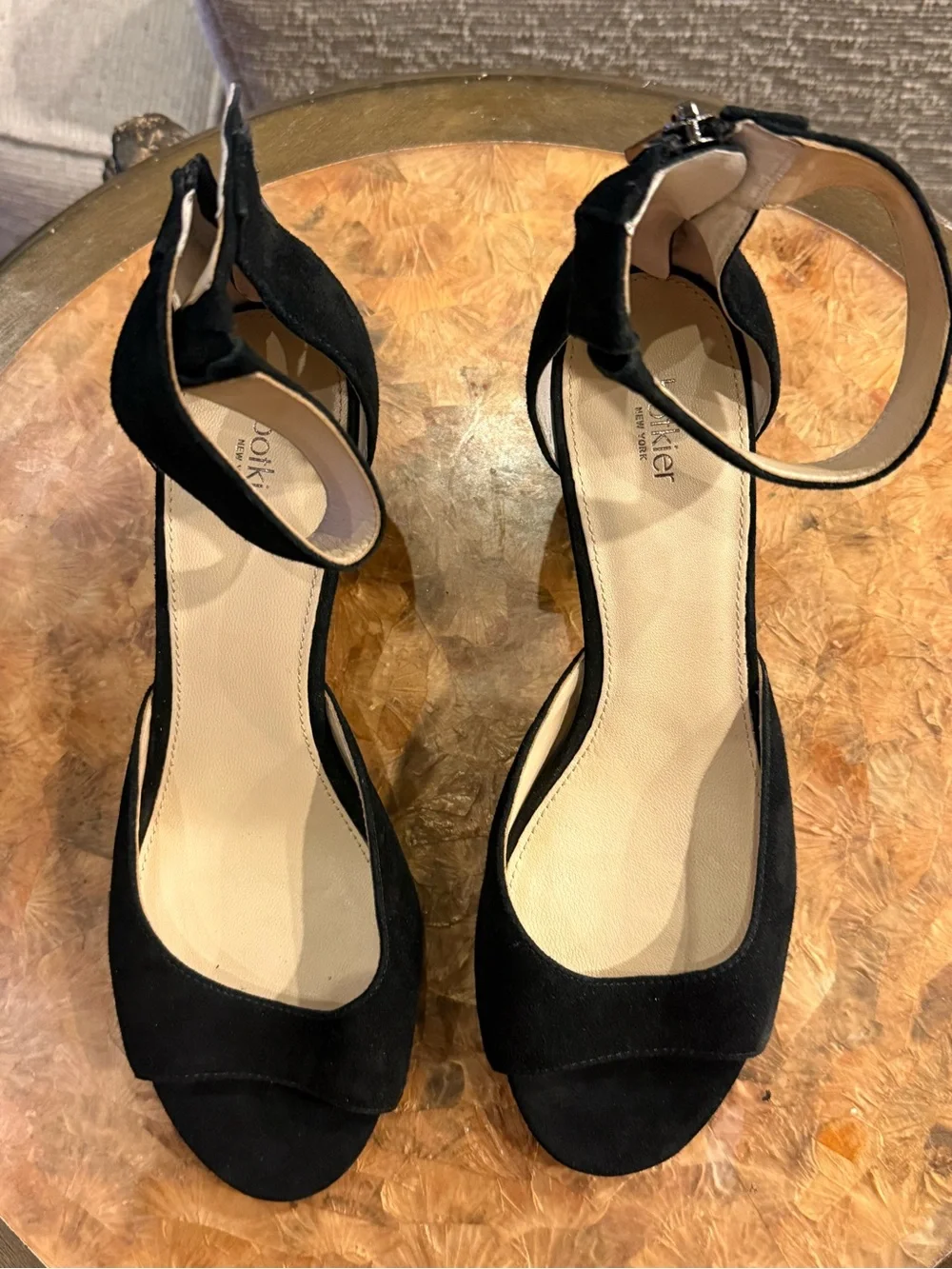 Botkier New York Pilar Black Suede Ankle Strap Block Heel Sandal Sz 8.5